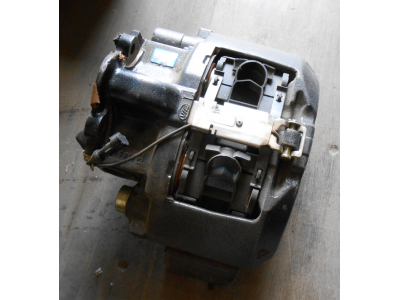 Суппорт тормозной передний под дисковые тормоза левый SH F3000 SHAANXI / Shacman (ШАНКСИ / Шакман)  фото 1 Иваново